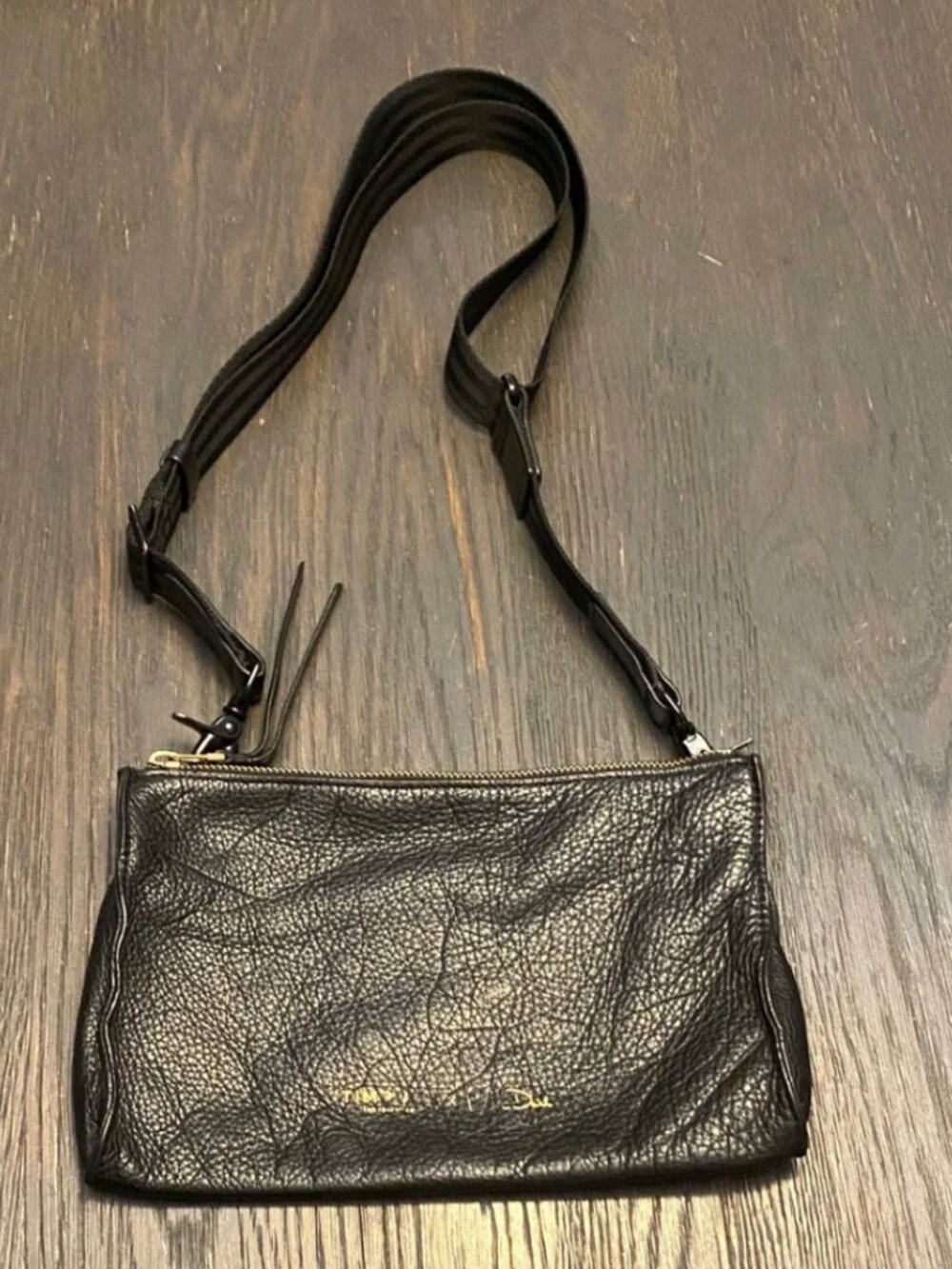 Timbuk2 Jet Set pouch - black leather, seatbelt crossbody strap